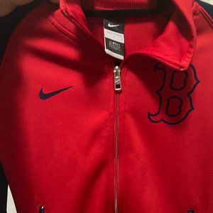 Red Sox's Nike zipper sweater
